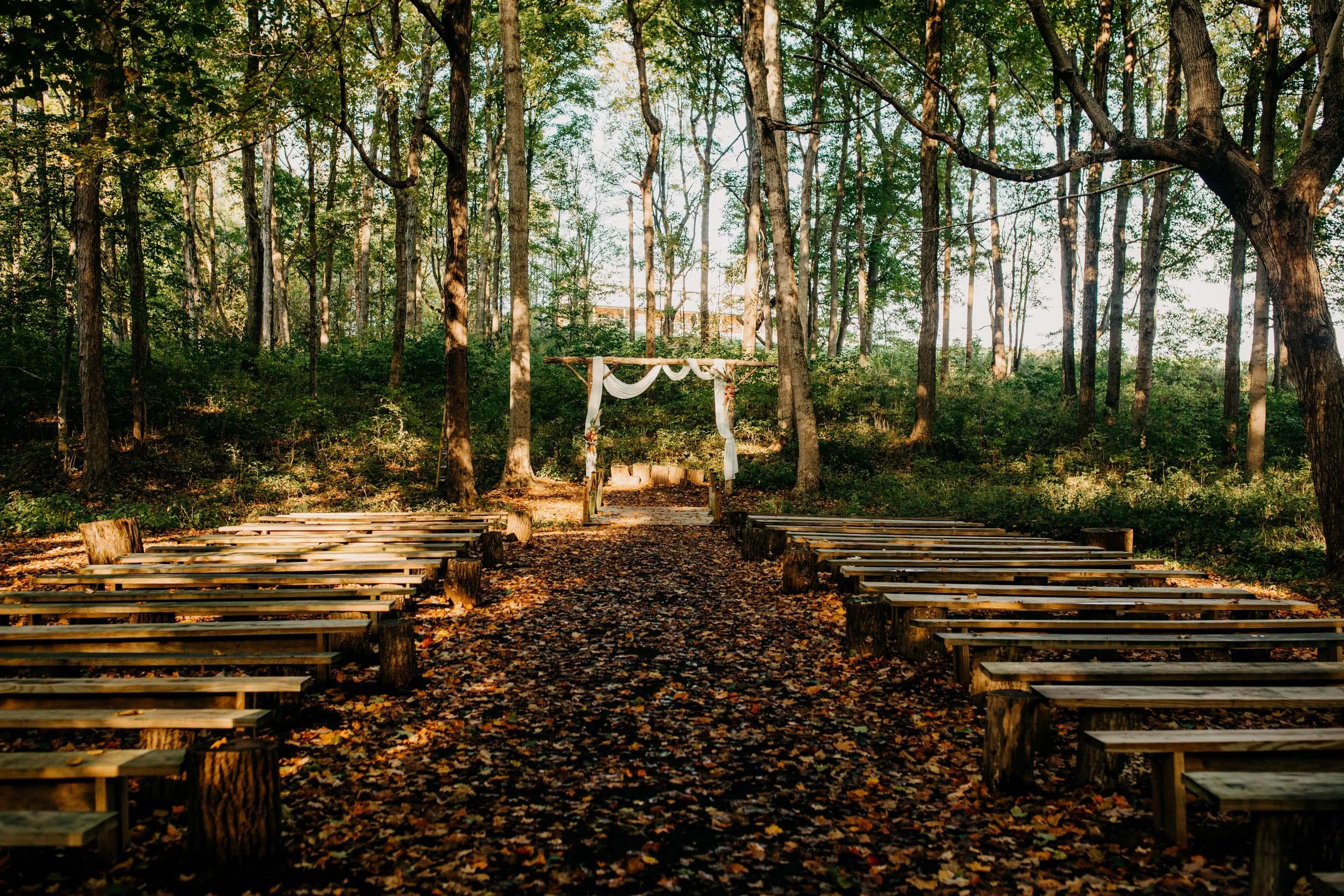 barn-hamner-ridge-wedding-indiana-drone-rustic-2.jpg