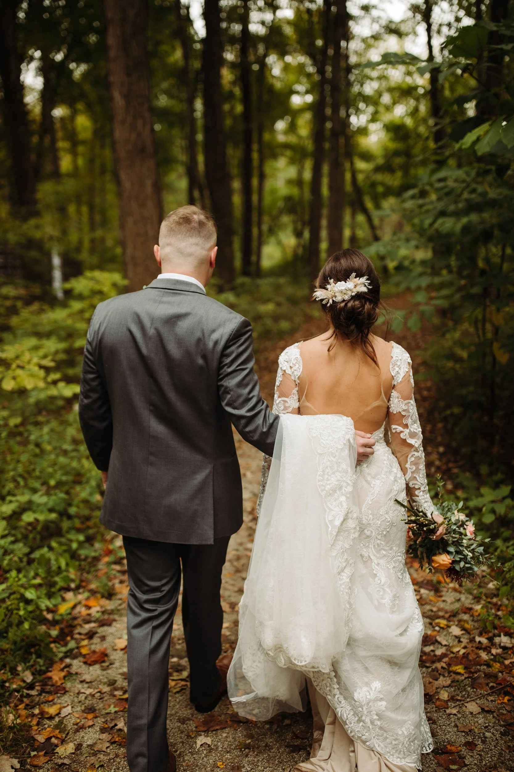 barn-hamner-ridge-wedding-indiana-drone-rustic-79.jpg