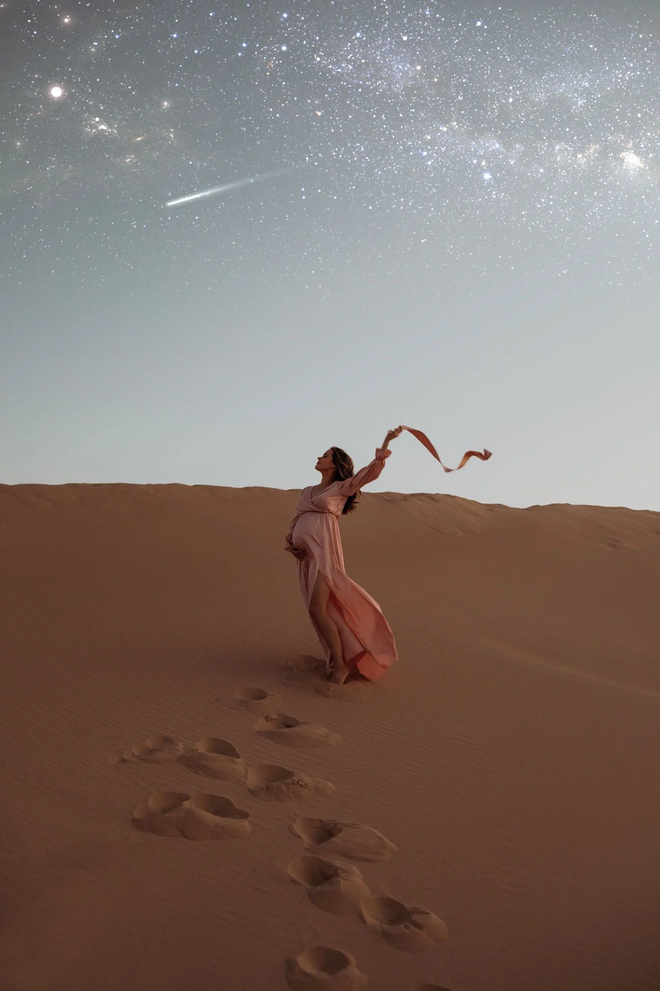 silver-lake-sand-dune-maternity-stars-sunset.jpg