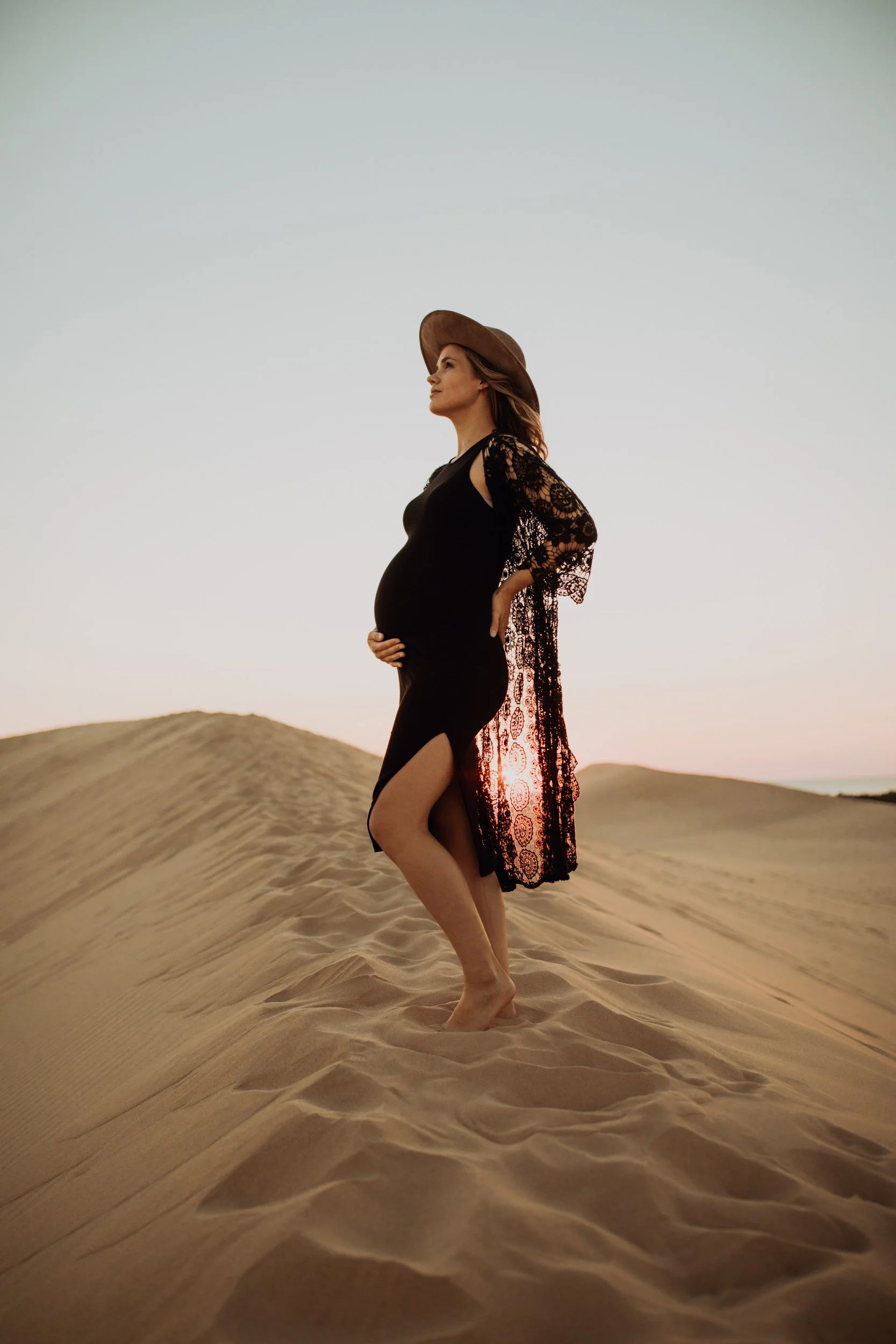 silver-lake-sand-dunes-maternity-epic-sunset12.jpg