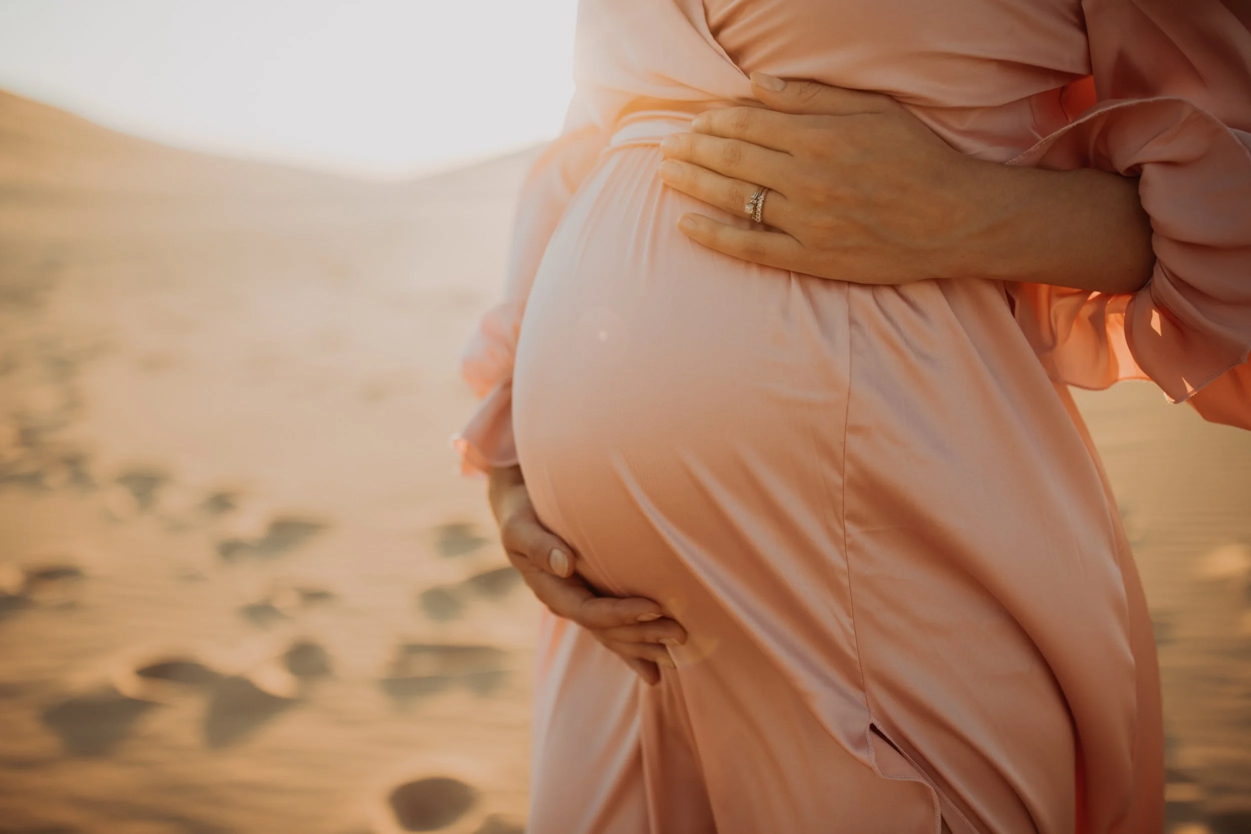 silver-lake-sand-dunes-maternity-epic-sunset4.jpg