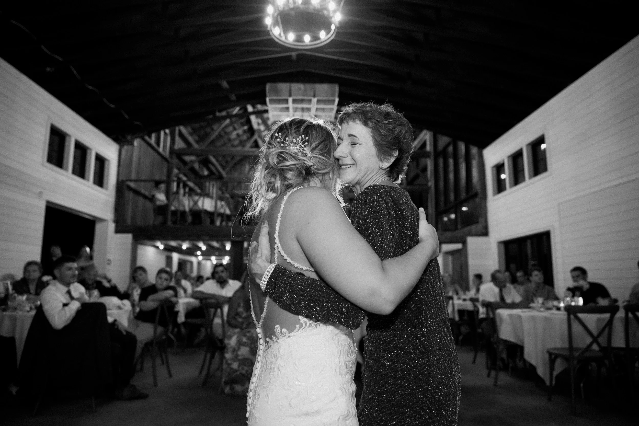 michiganbeachweddingorchardbarnreception-125.jpg
